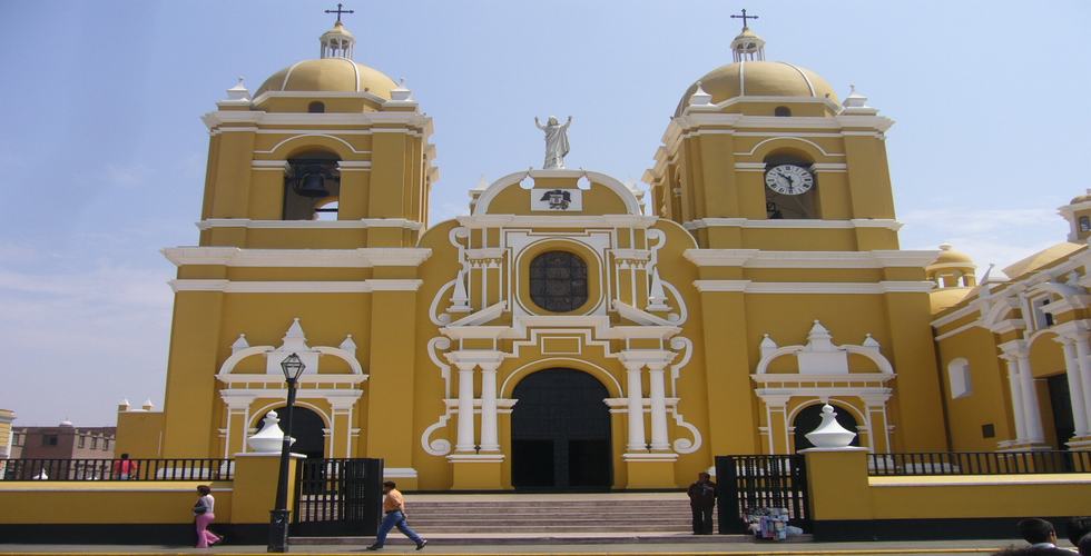 https://d3r8gwkgo0io6y.cloudfront.net/upload/Colonial buildings.jpg